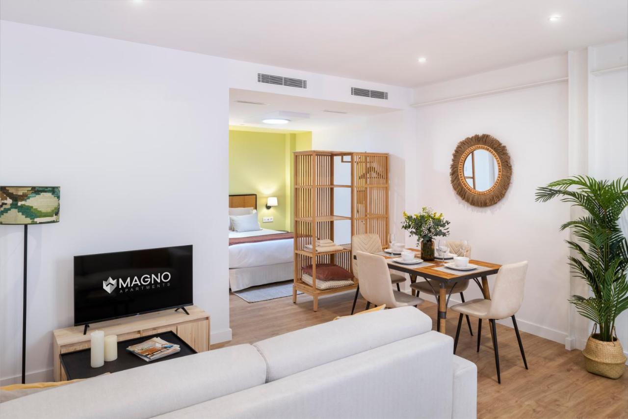 Magno Apartments Feria 132 Sevilha Exterior foto